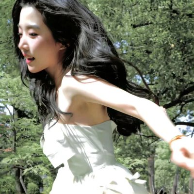 蒙娜丽莎与血月